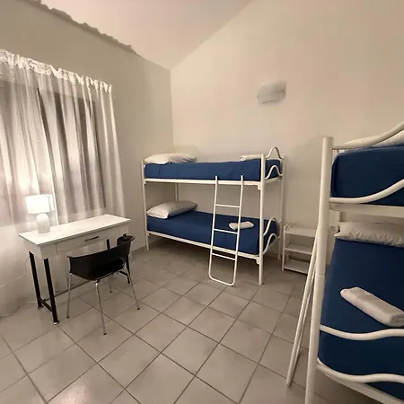 بيت للعطل Casa Marisella سان تيودورو